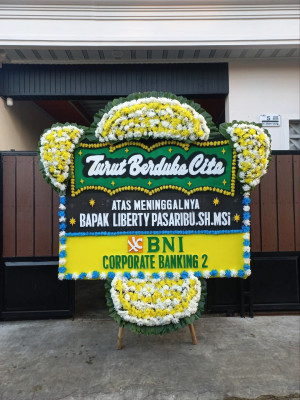 Papan Bunga Duka di Wongsorejo